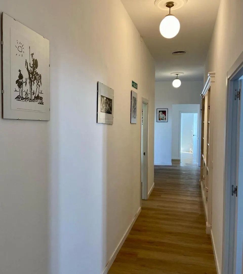 Suites Larios Malaga Hostel