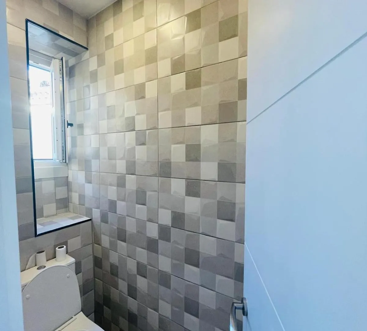 Suites Larios Malaga Hostel